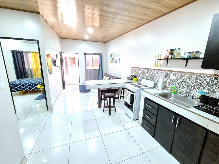 Apartamentos H Gonzalez #7 U #8 Alajuela Luaran gambar